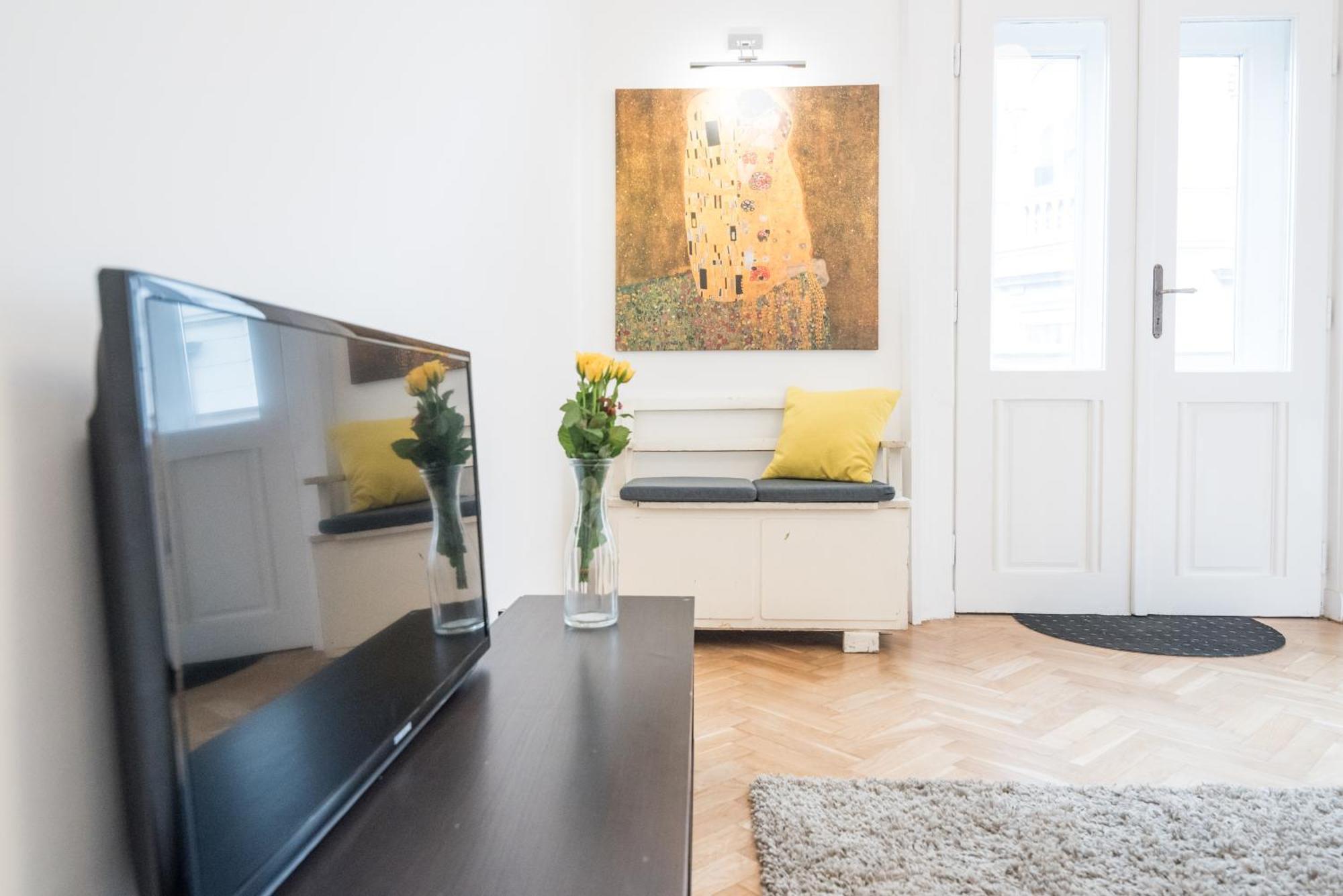 Newsunny Apartment At The Budacastle บูดาเปสต์ ภายนอก รูปภาพ